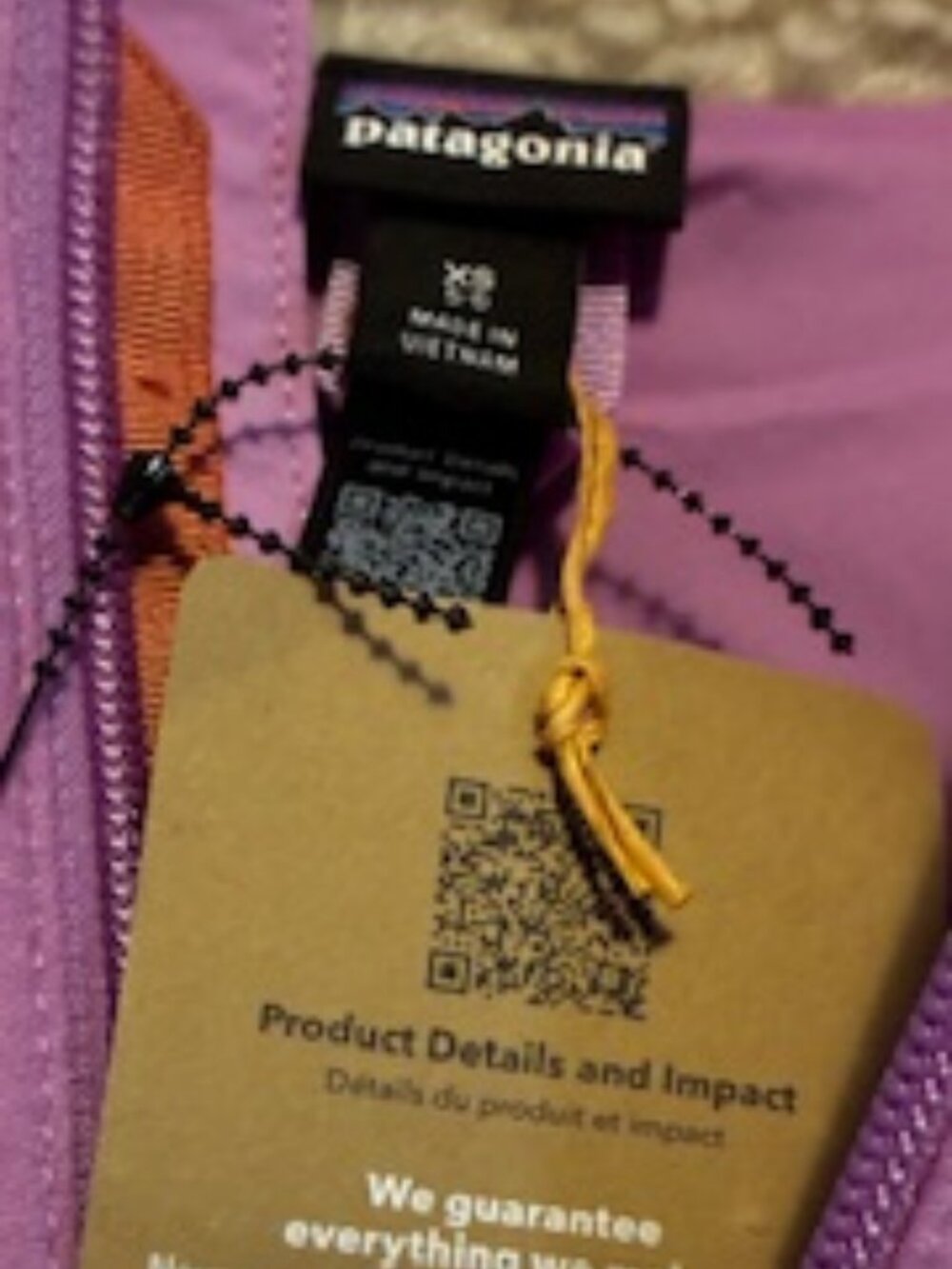 Patagpnia Retro X Fleece Childs Vest, Beige & bright purple lining, Size XS - Picture 6 of 7